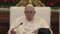 Papa Francisco questiona escolha de animais de estimação "em vez de crianças"