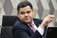 PL quer CCJ em troca de apoio à Alcolumbre na sucessão do Senado