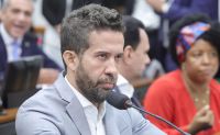 Fux manda PGR se manifestar sobre indiciamento de Janones