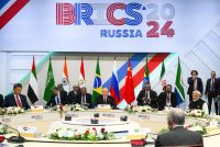 Waack: Reunião dos Brics está saindo cara para o Brasil