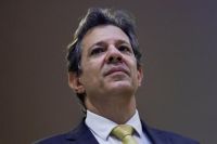 Núcleos de inflação estão comportados, mas energia e alimentos estão afetados por seca, diz Haddad