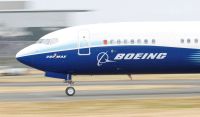 Boeing oferece aumento salarial de 35% em quatro anos para acabar com greve nos EUA