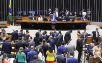 Cúpula da Câmara defende votação do orçamento ainda em 2024